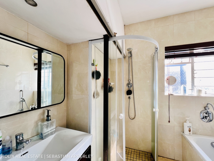 3 Bedroom Property for Sale in Pinelands Western Cape